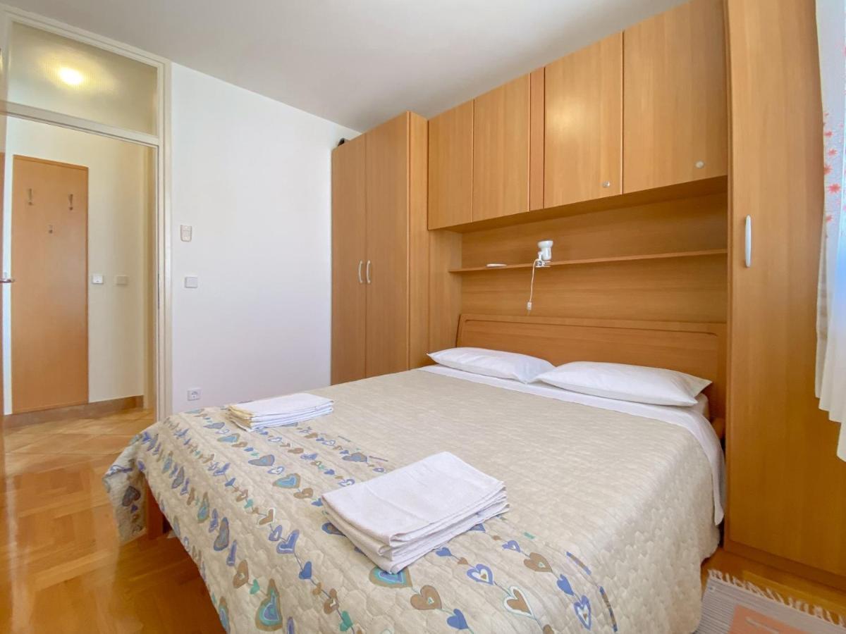 Vesna S Apartment Novigrad Istria Esterno foto