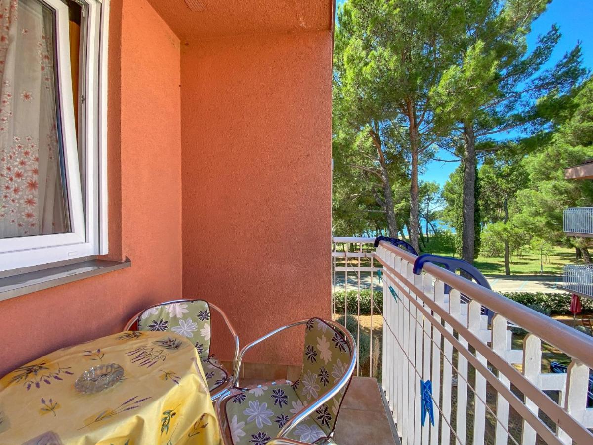 Vesna S Apartment Novigrad Istria Esterno foto