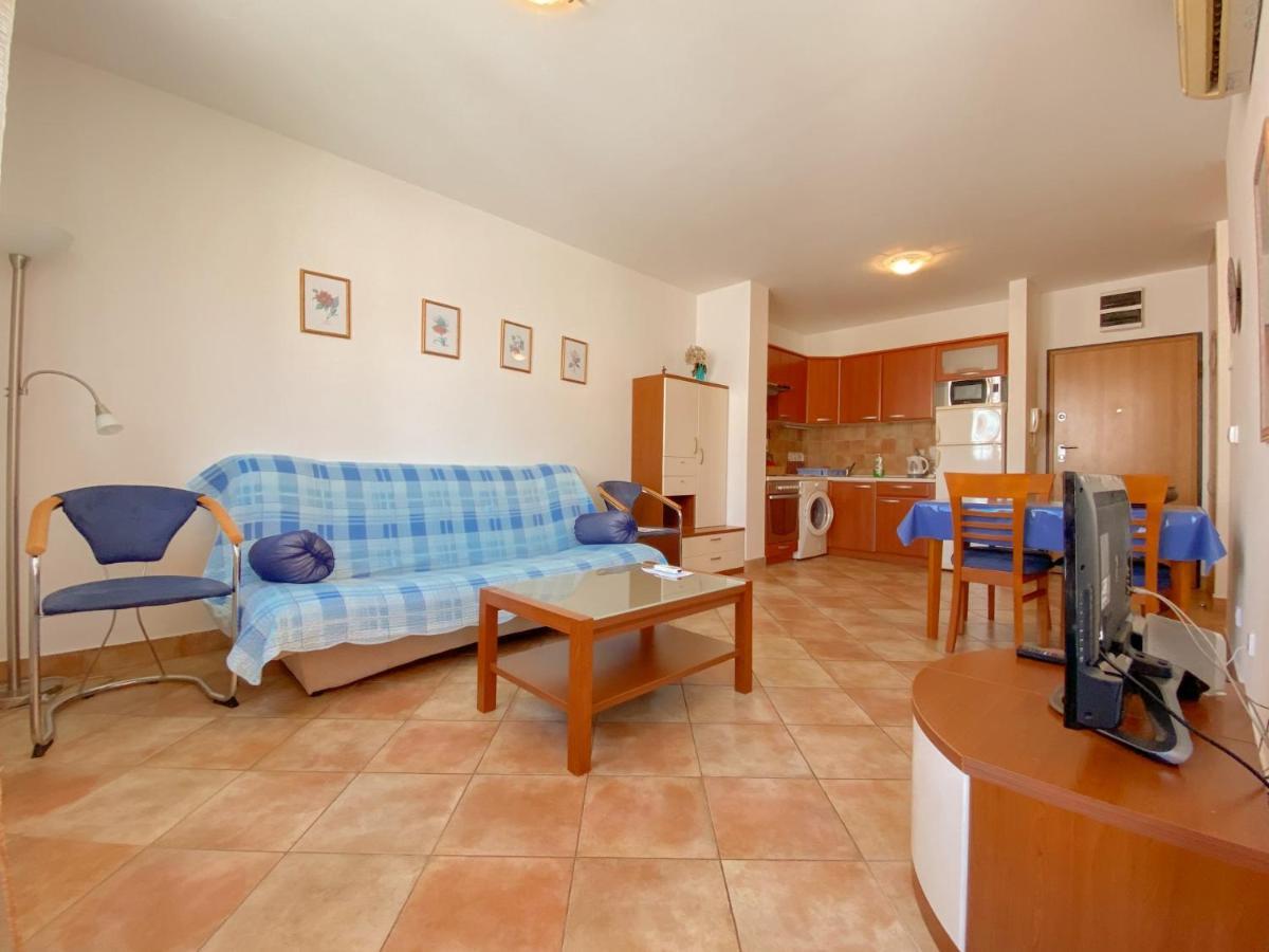 Vesna S Apartment Novigrad Istria Esterno foto